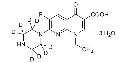 Enoxacin-D<sub>8</sub> trihydrate